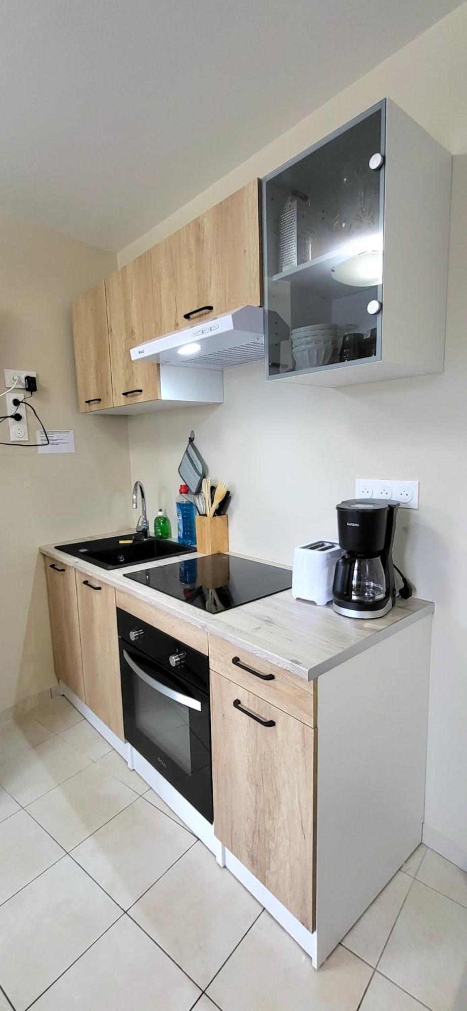 Residences Les Sansonnets "Appartements & Studios" Jonzac Exterior foto