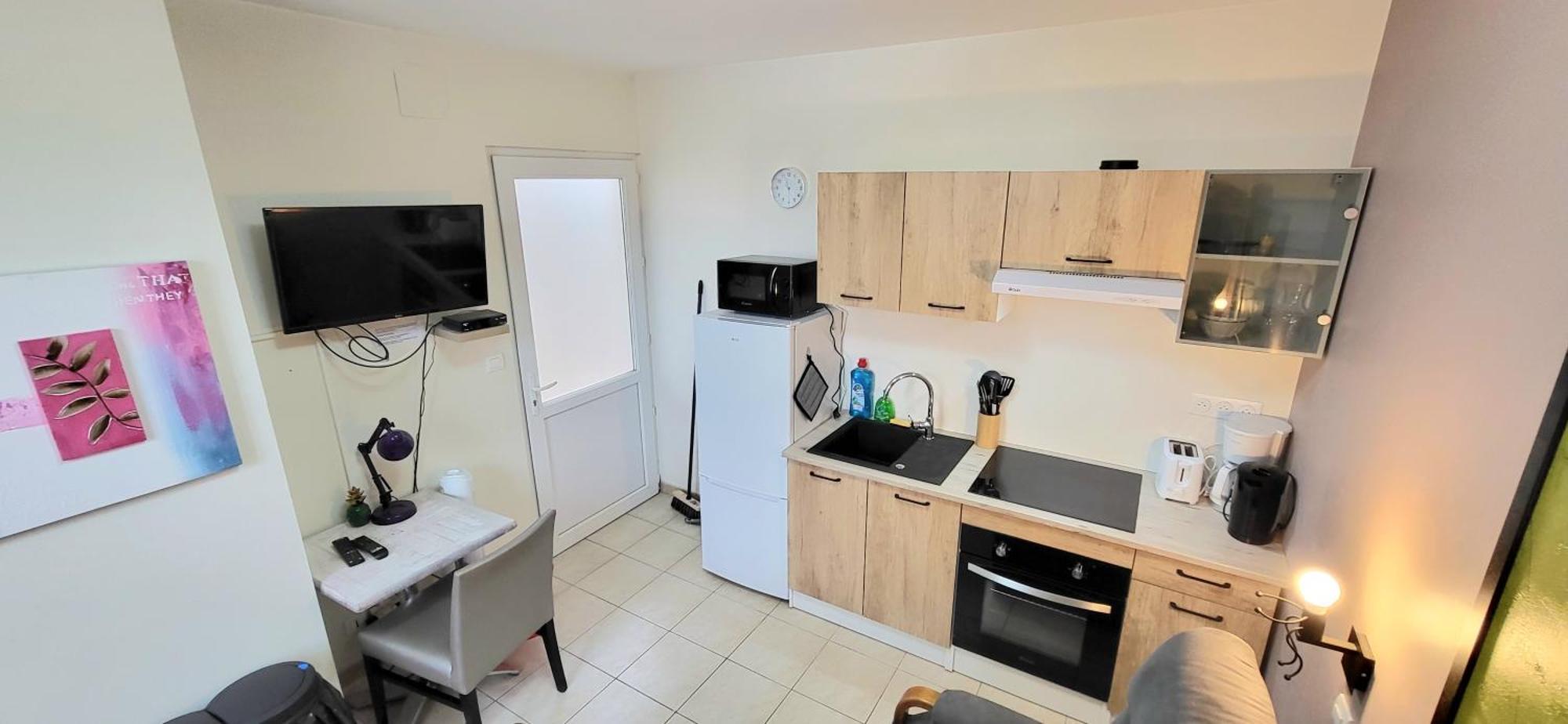 Residences Les Sansonnets "Appartements & Studios" Jonzac Exterior foto